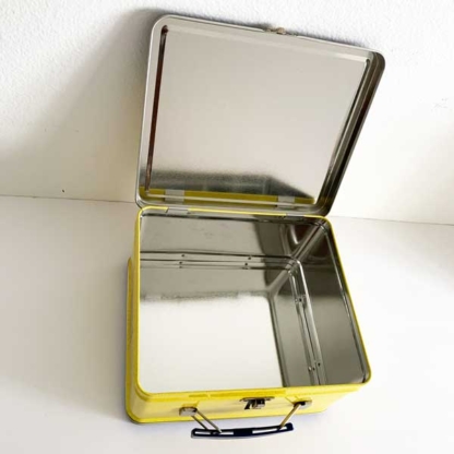 Aquarius Smithsonian Collectible Lunchbox We Can Do It inside - Happy Clam Gifts