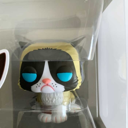 Grumpy Cat Funko Pop closeup - Happy Clam Gifts